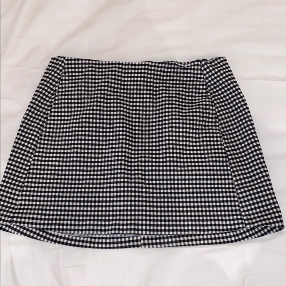 Urban Outfitters B&W Checkered Mini Skirt